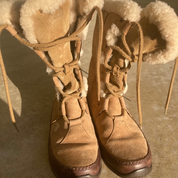 North Face winter boots - Picture 5 of 9